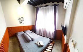Cilacap Guest House , Penginapan lokasi strategis di Depan terminal bus cilacap
